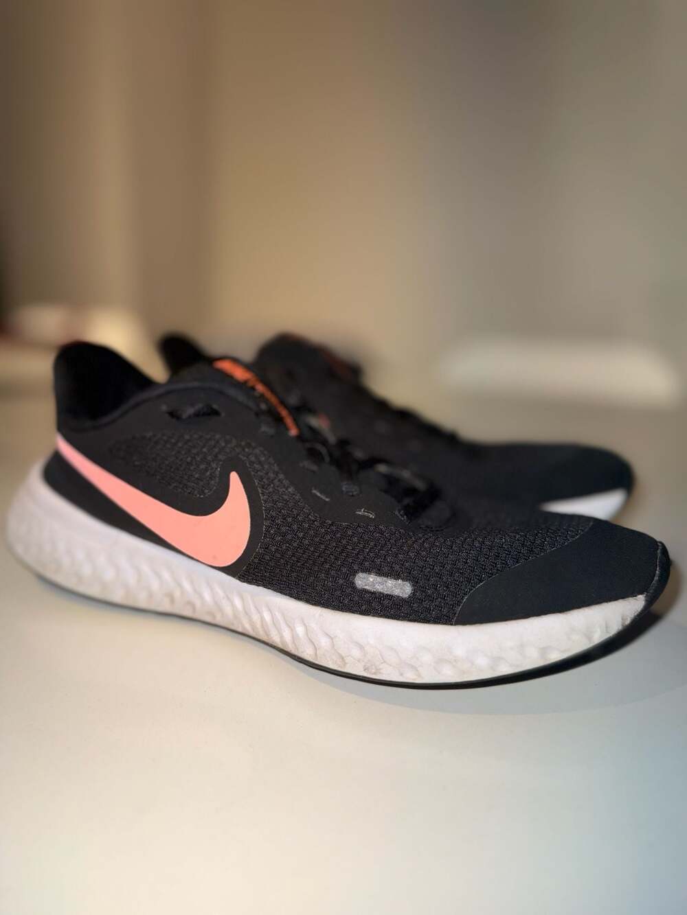 Nike Revolution 5 Big Kids GS Black Sunset Pulse BQ5671-002